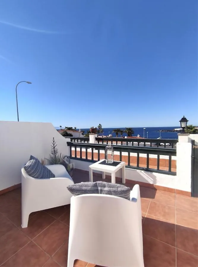 Ruhige Ferienwohnung Mit Meerblick Und Pool Puerto de Santiago Apartman